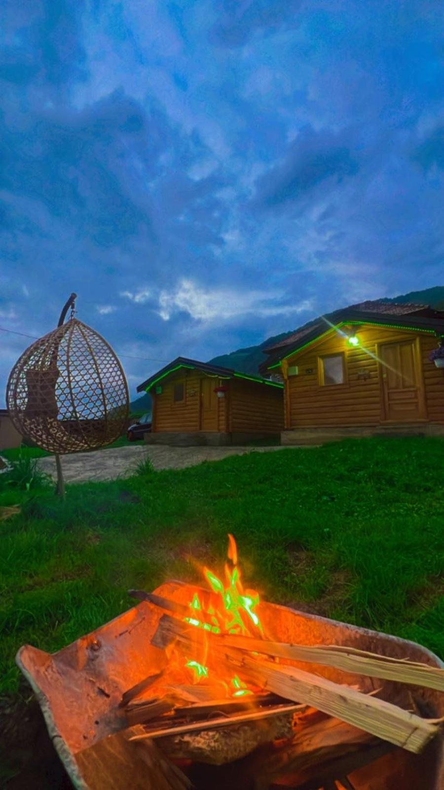 Dedushi Guesthouse &Wood Cabins-Camping Place Gusinje Exterior photo